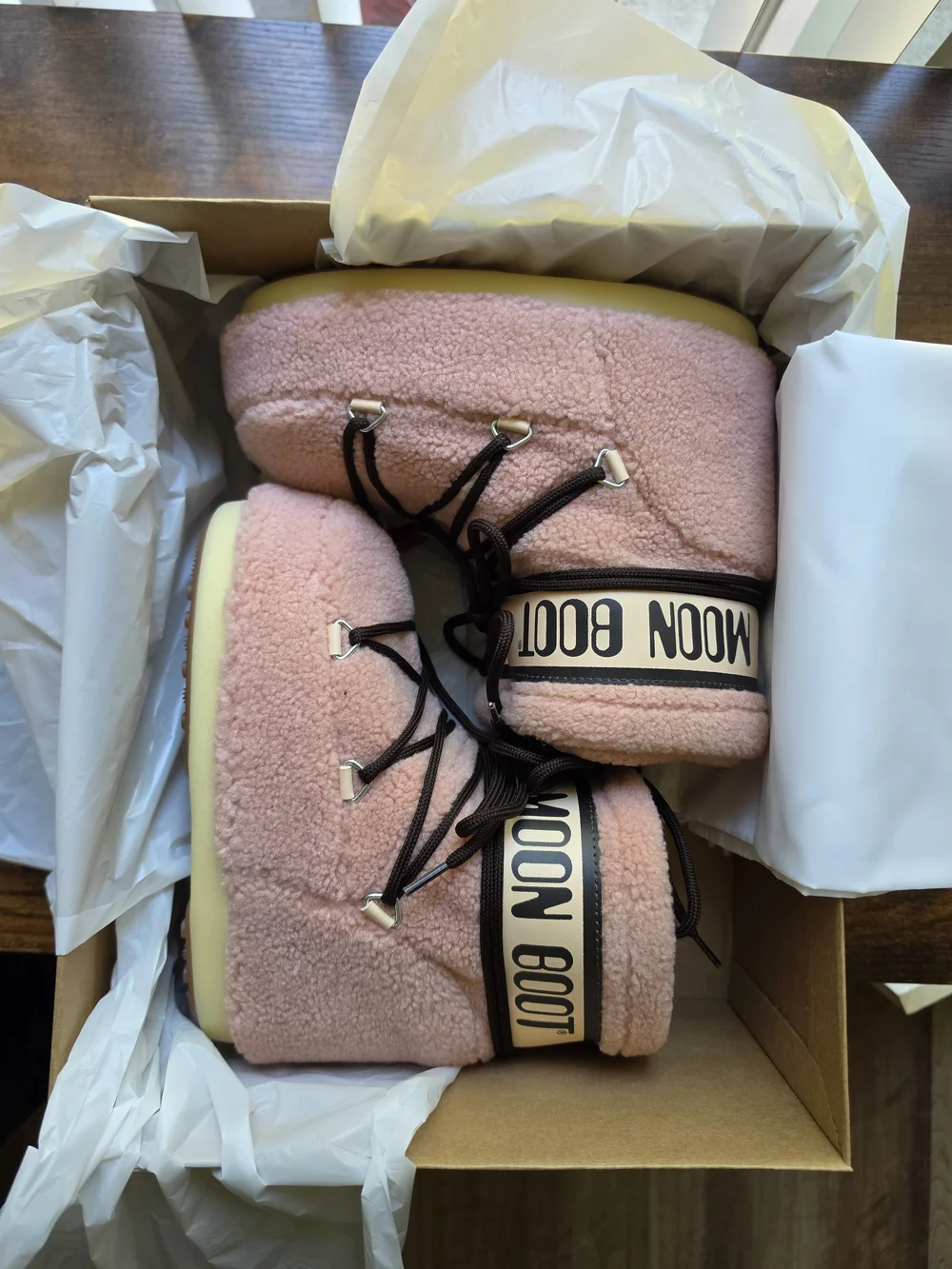 Moon Boot Kids MB Icon Low Fleece Boots Pink Brown Laces Size EU 33/35 US 2/3.5